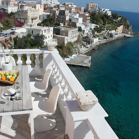 Thalassographia Syros